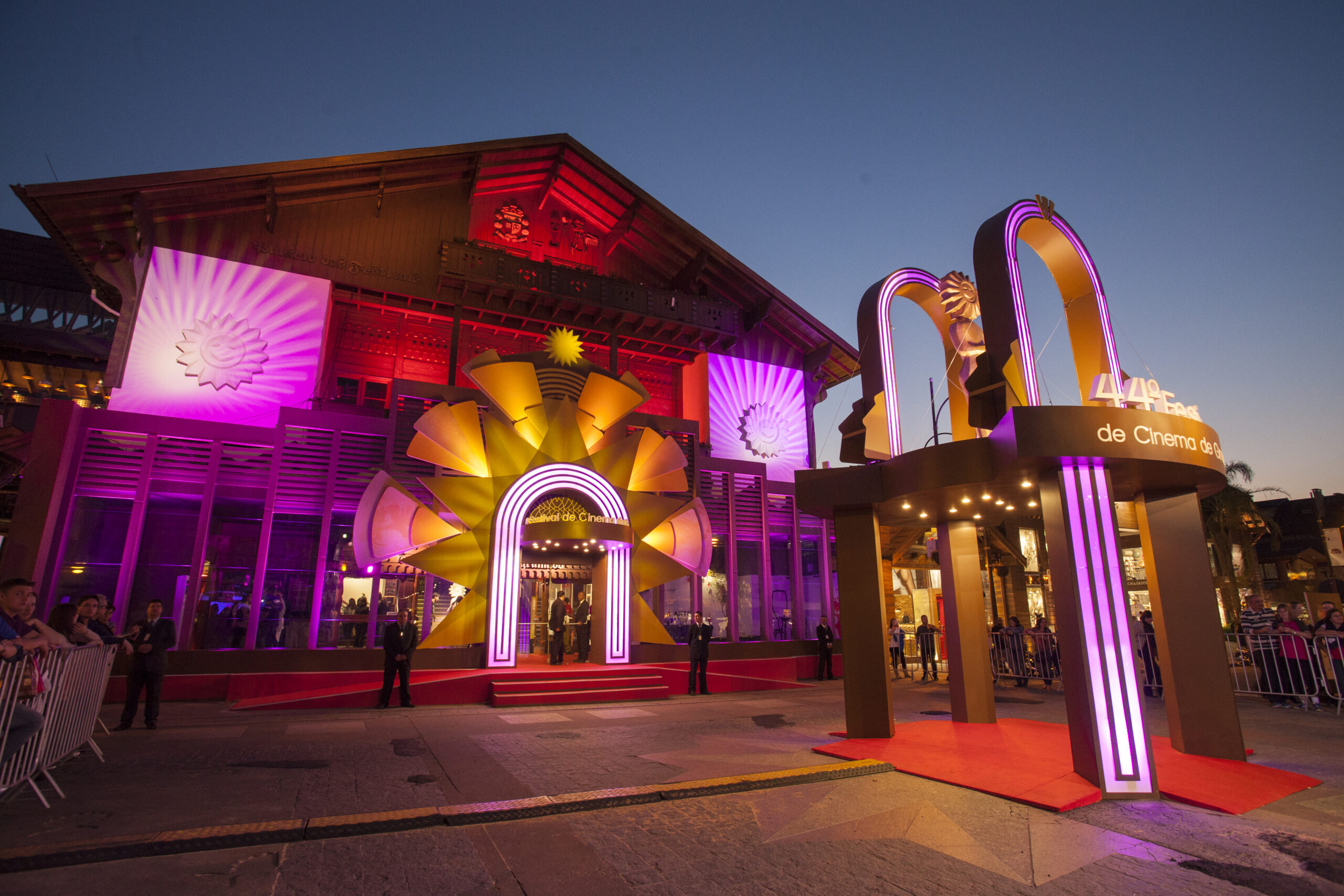 palacio festivais cleiton thiele